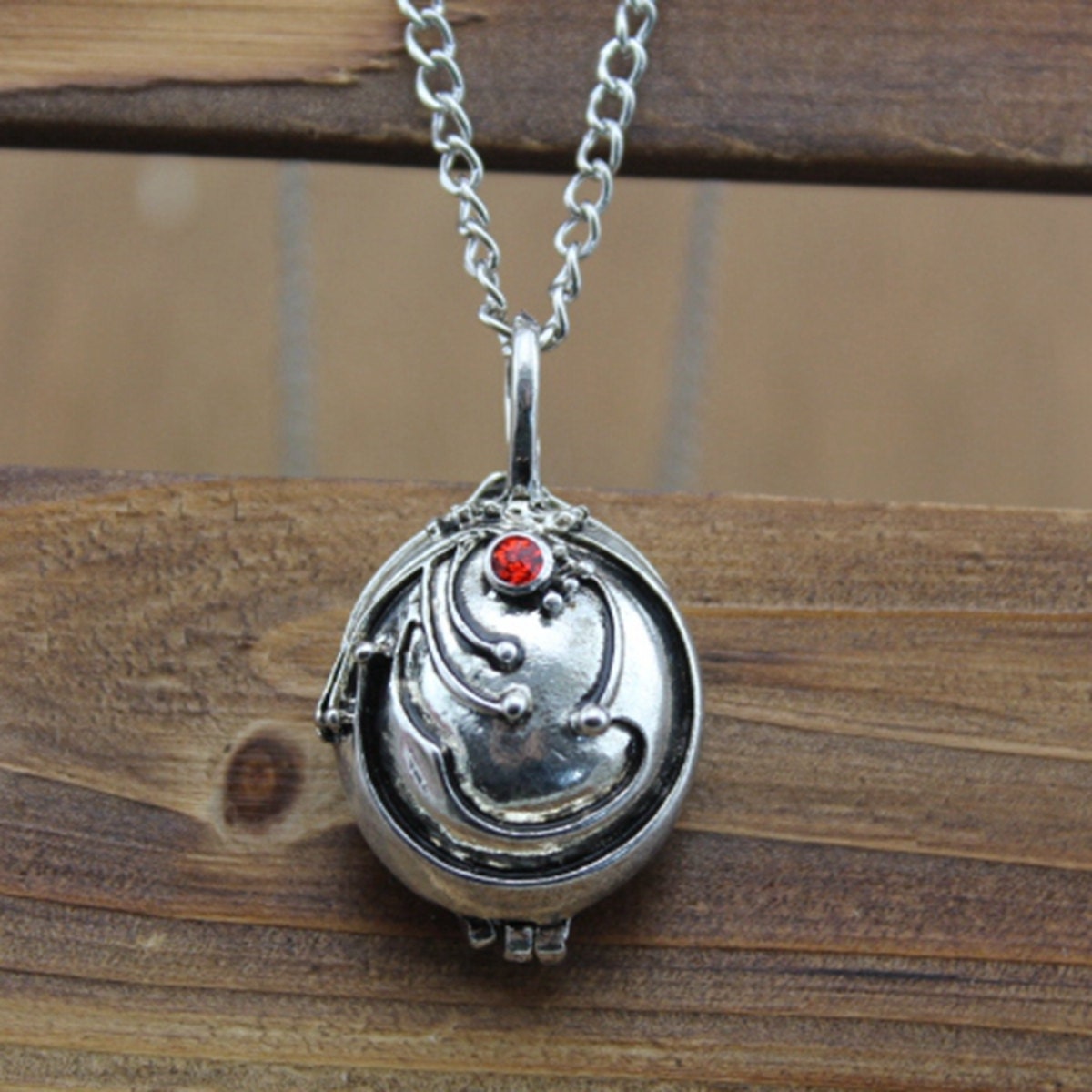 The Vampire Diaries jewelry herba verbenae locket antique