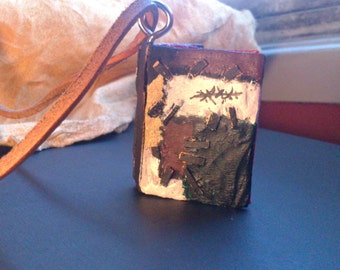 Oghma Infinium Artifact necklace
