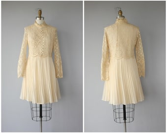 Vintage 1960s Lace Dress | 60s Dress | 60s Wedding Dress | 60s Lace Dress | Vintage 1960s Dress | 60s Party Dress | Cream Lace Party Dress
