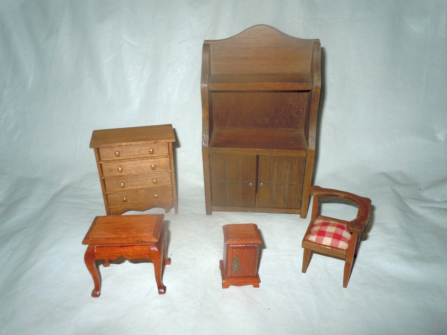 Dollhouse Furniture Vintage 54