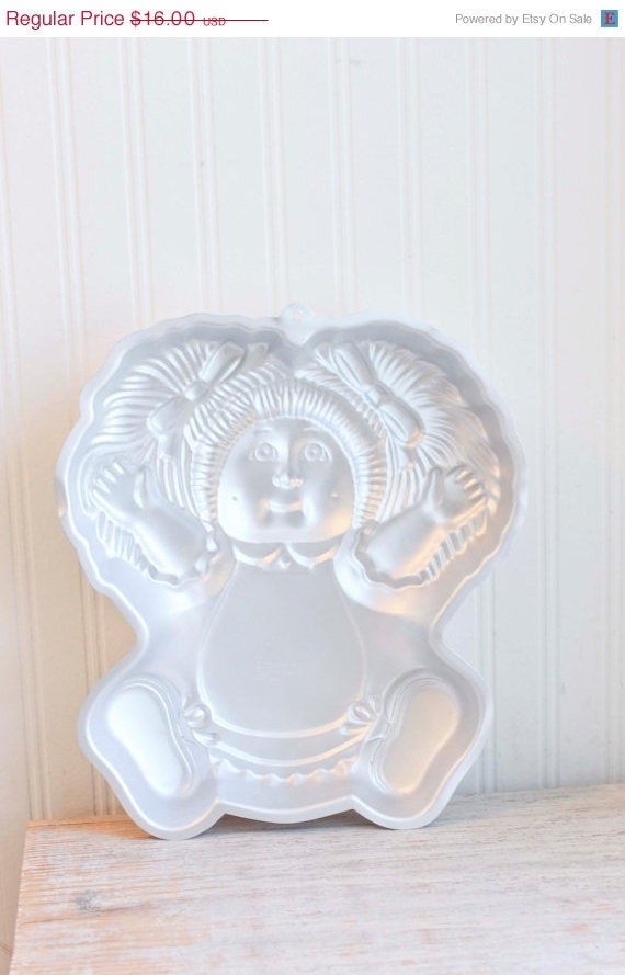 Cabbage Patch Cake Pan Wilton Cake Pan 1984 1980s by MollyFinds