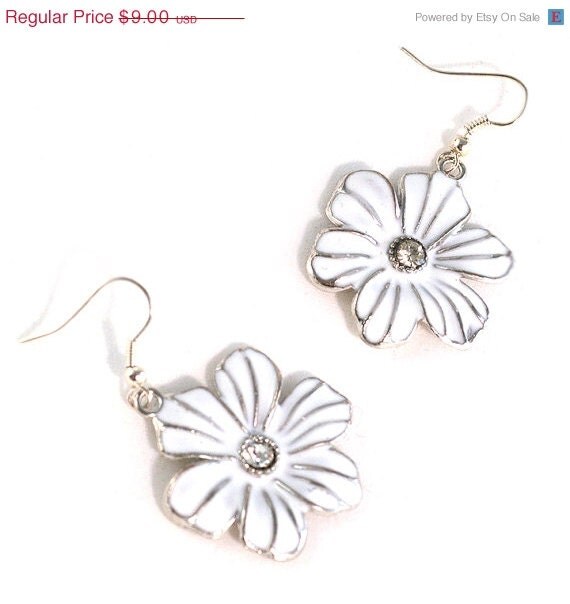 Half Price Sale White Flower Earrings by Glamour365 on Etsy