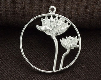 1 of 925 Sterling Silver Lotus Pendant 26mm. :tm0070