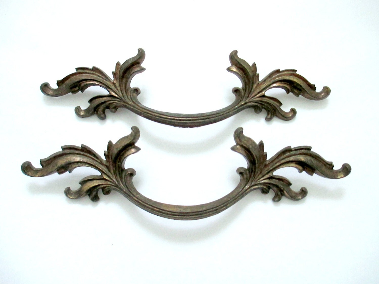 Sets of 2 Vintage French Provincial Drawer Pulls 3 1/8″ centers Furniture Dresser Handles curved