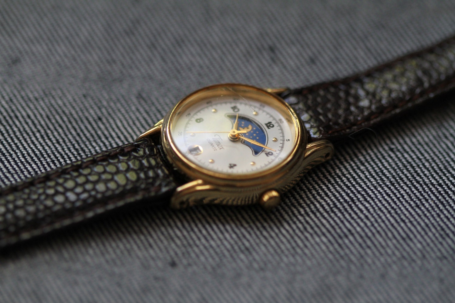 timex women's moonphase watch