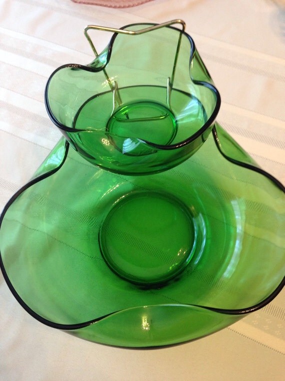 Green mid century chip and dip bowls