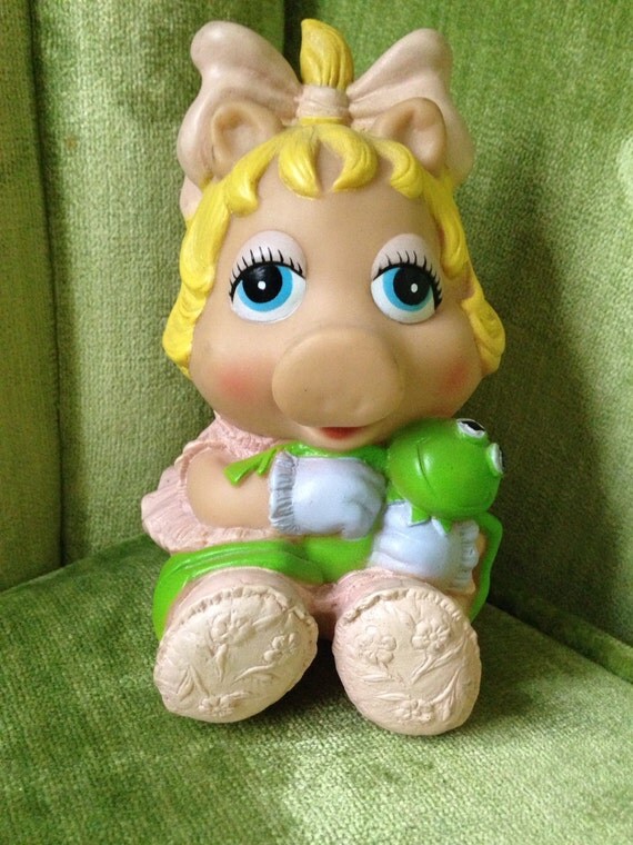 miss piggy doll 1970s