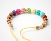 Pastel Knotted Nursing necklace - Mothers Day gift for breastfeeding mom - Baby teething necklace juniper wood