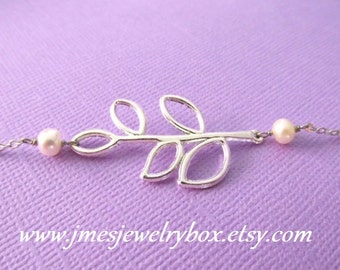 Silver branch bracelet with freshwater pearls
