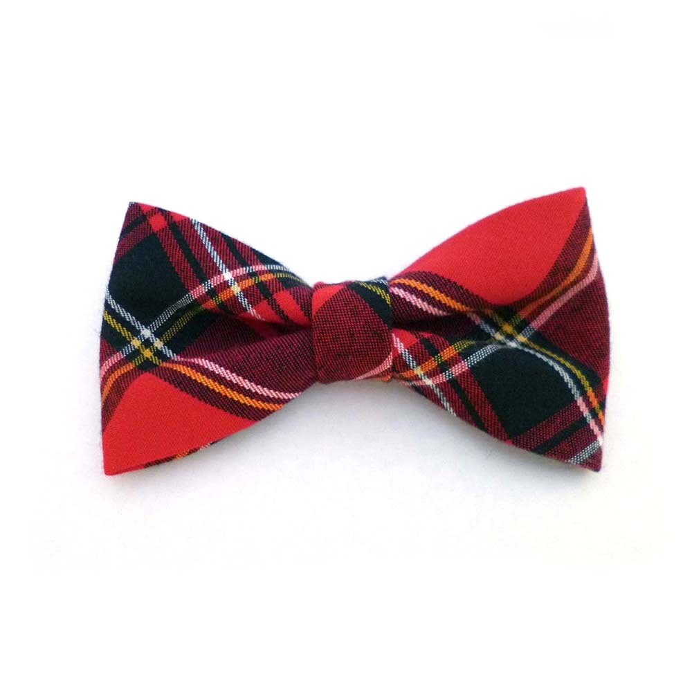 Red and black plaid clip on bow tie mens or by StrangelyEverAfter