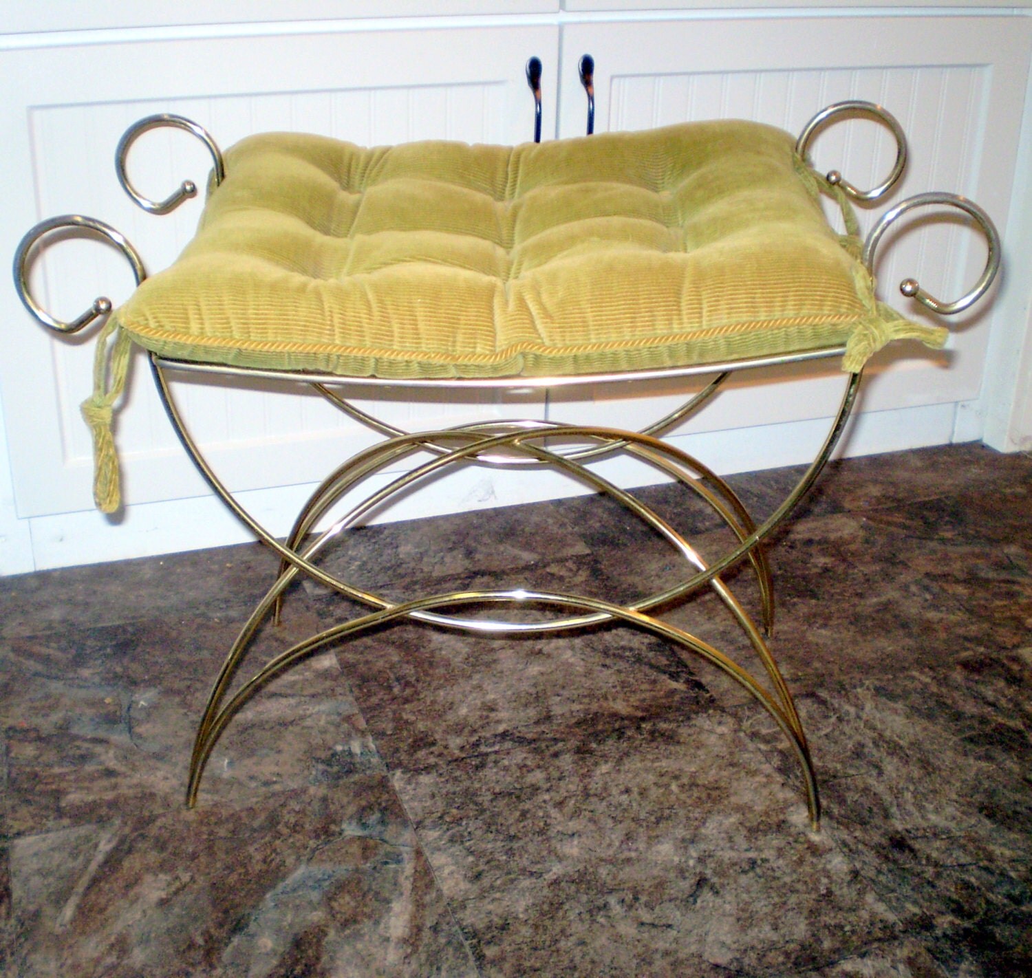 Vintage METAL VANITY BENCH Brass Gold Tone Stool Stand Mid