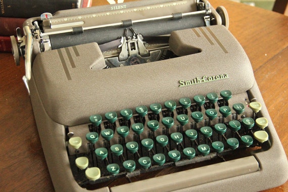 Vintage 1960s Smith Corona Silent Typewriter Working