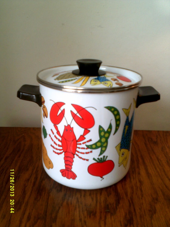 Vintage 1970s Enamelware 5 Qt Steamer Pot by San by HannahsAtticMt