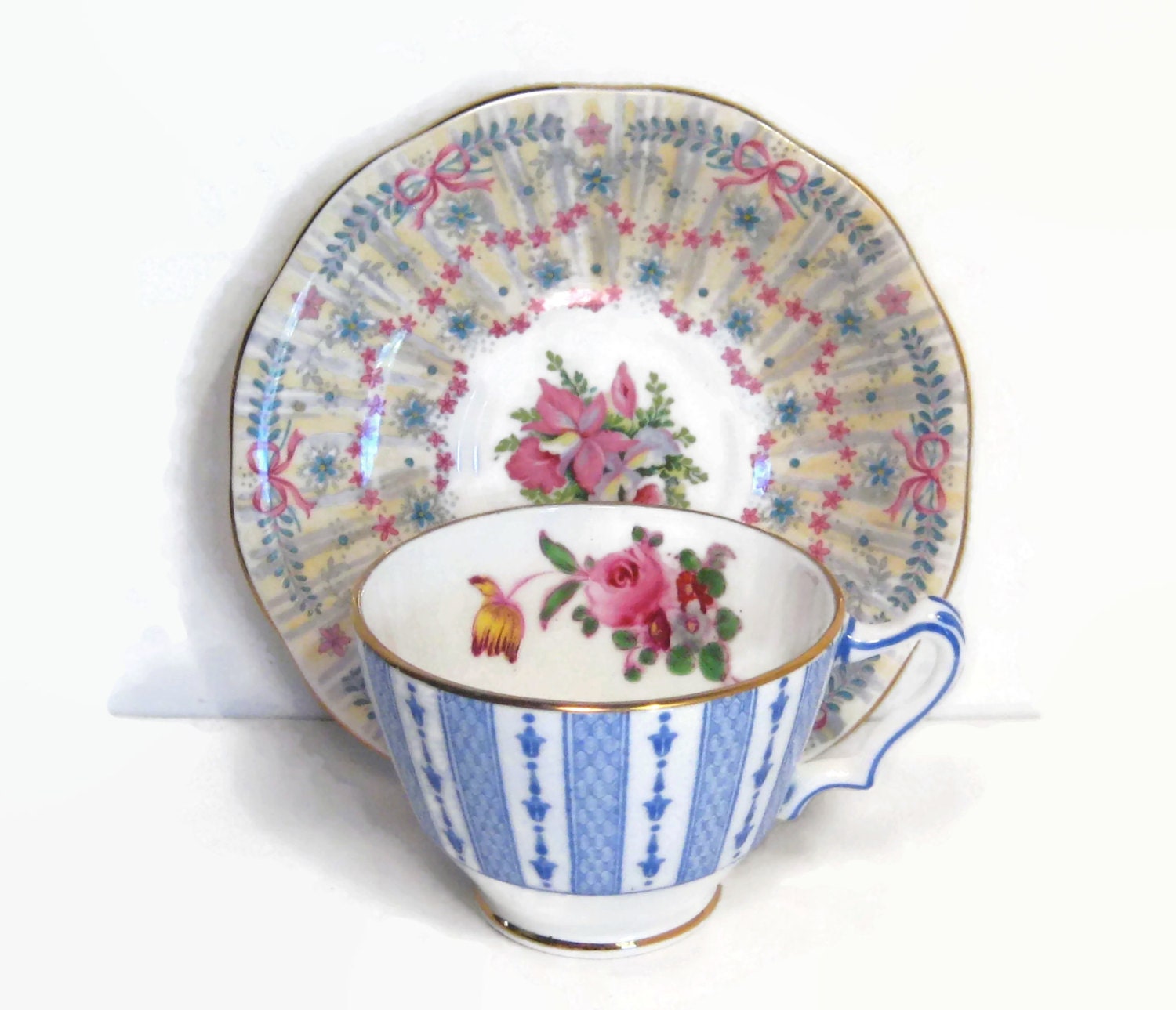 Vintage Teacup and Saucer Queen Anne Fine Bone China Staffordshire Fine