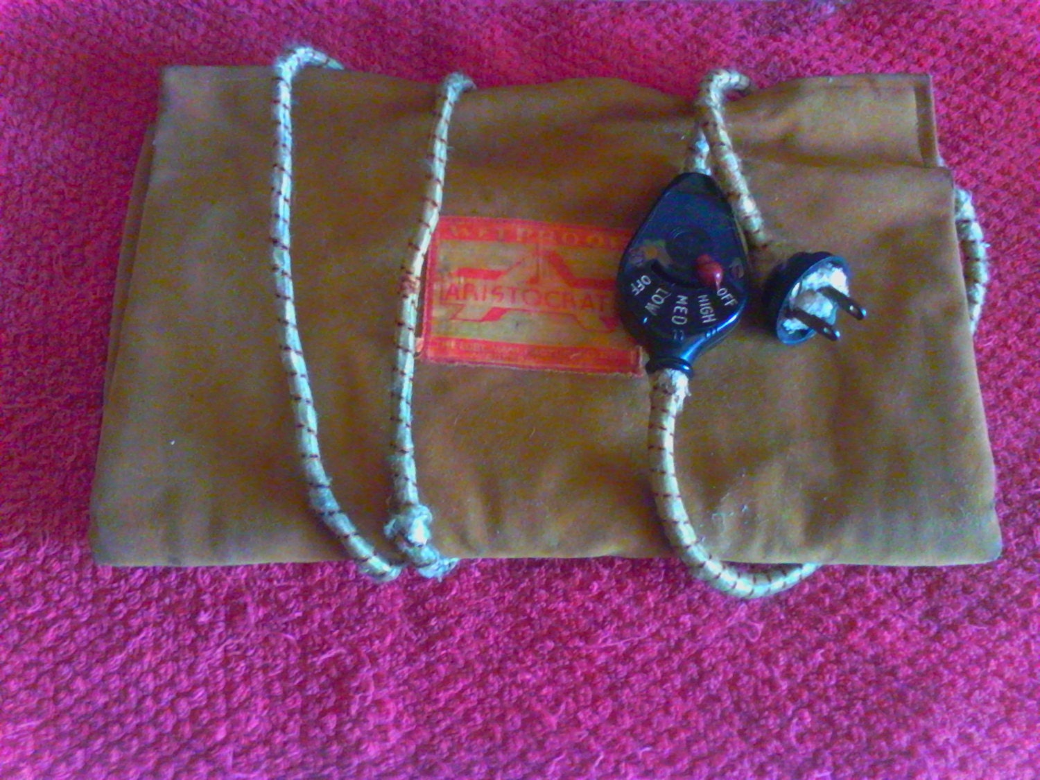 Antique Electric Heating Pad Lobl Manufacturing by ATreasureStore