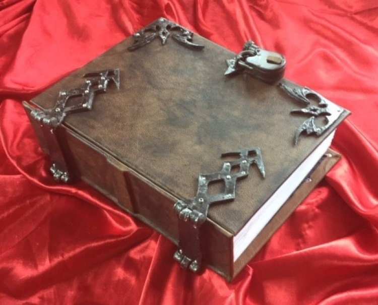 400/800 page Leather Journal Diary Spell book Grimoire Book of