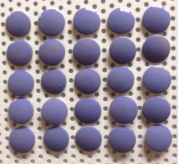 25 or 50 / Lavender purple thumbtacks push Pins cute by REJUNK