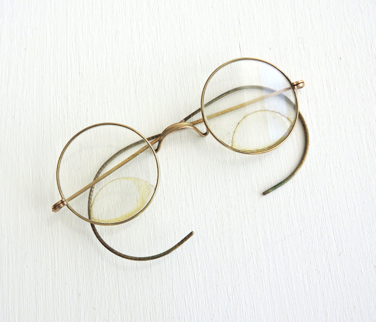 vintage gold rimmed eyeglasses