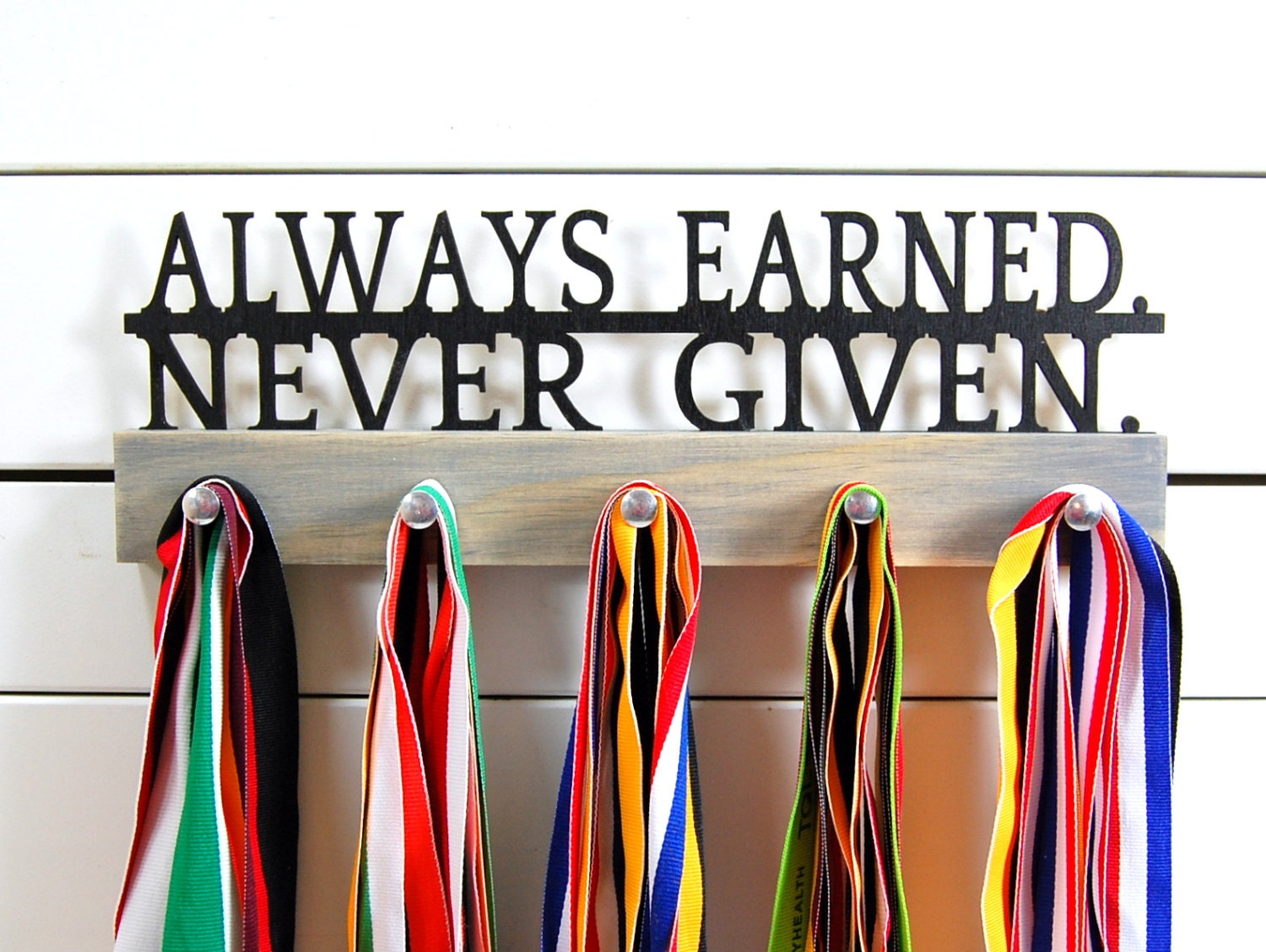 Miayork 20 Inch Matt Black Medal Holder Display Rack For Over 40 Medals - Sports Medal Hanger And Ribbon Display | Buy Now With Express International Delivery