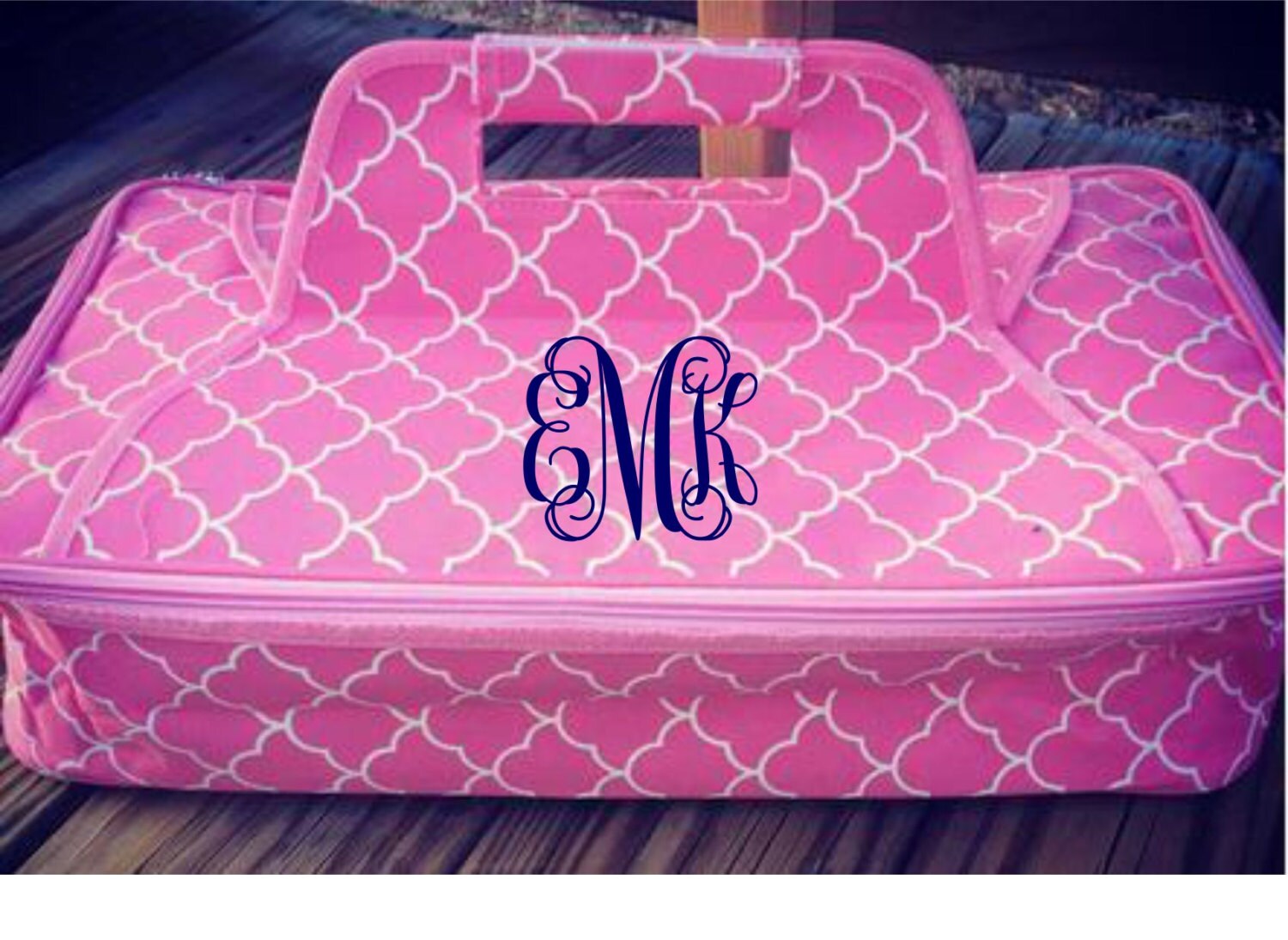 SALE Monogrammed Casserole Carrier Insulated by 2chichicks
