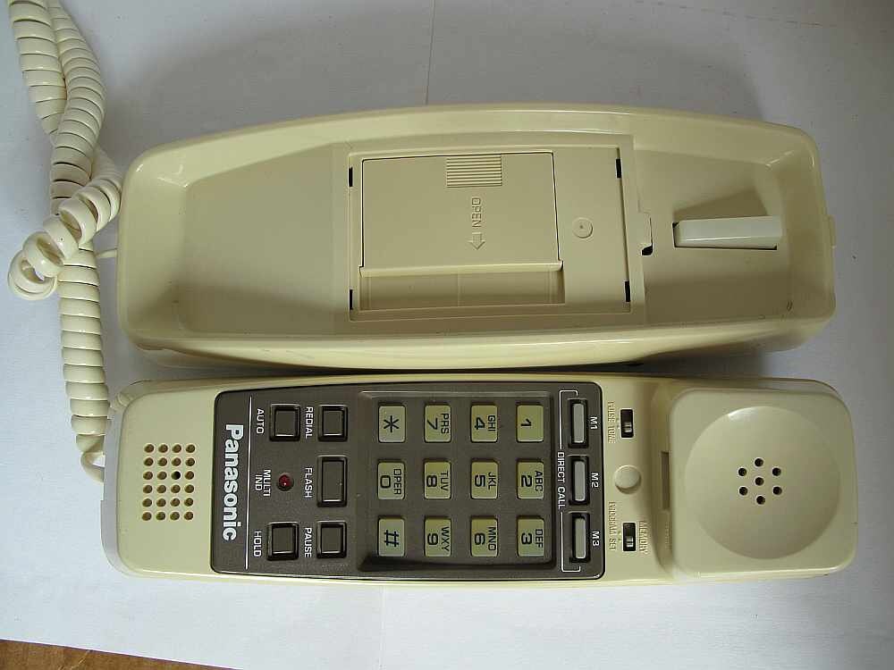 Rare 80s telephone. Panasonic Easa-Phone model KX-T2204