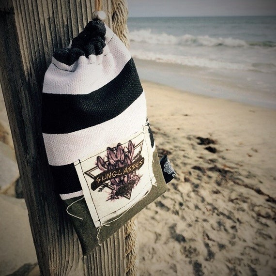 SUNGLASSESCASEHandmadeStriped PrintedCanvas