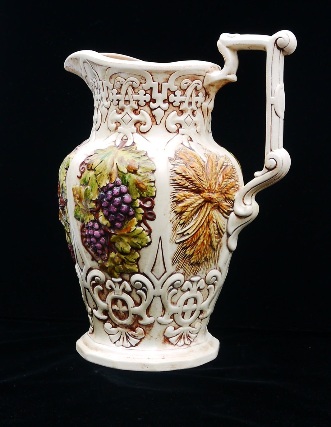Vintage 1966 Retro Art Pottery Embossed Detailed Ornate Autumn Harvest