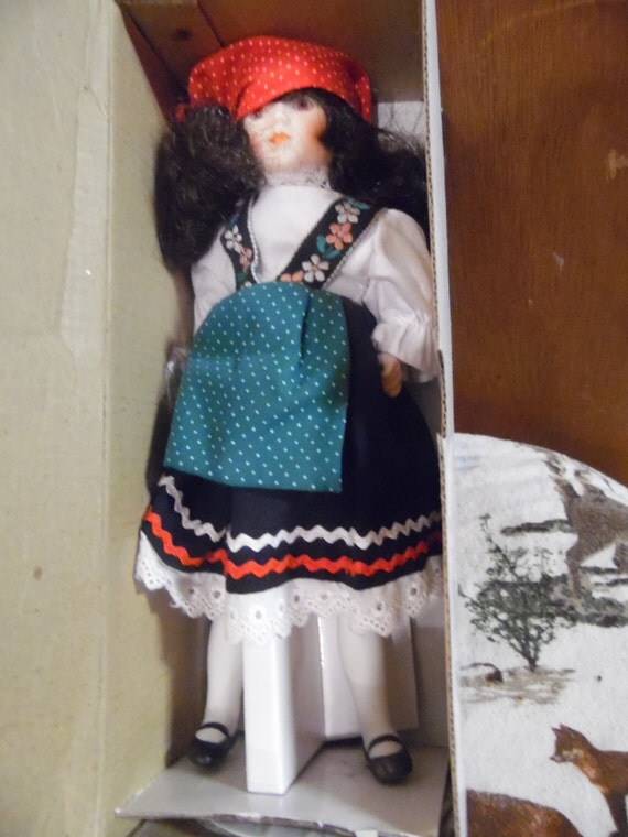 danbury mint dolls of the world collection