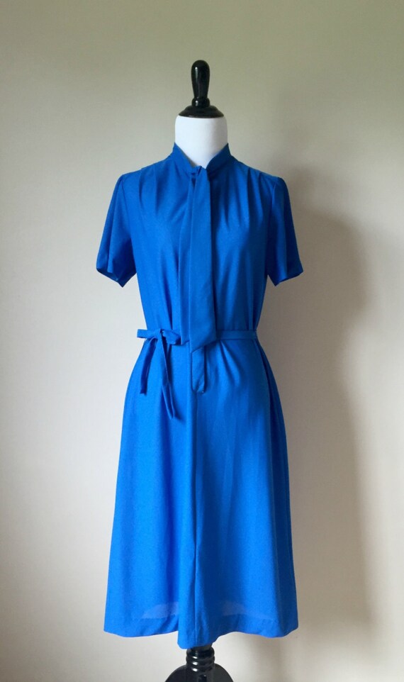 blue short sleeve shirt dress