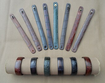 Great Gift! Handmade Leather Cuff Bracelet. Made from Genuine American Alligator. Made in the North Carolina. Free Shipping!!!