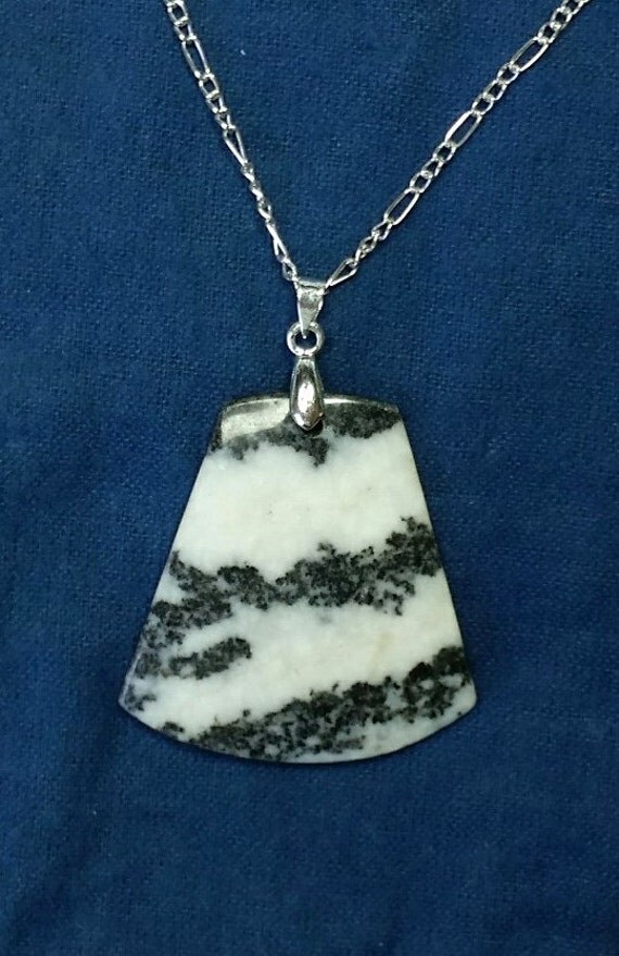 Black and White Striped Quartz Pendant on Delicate Silvery
