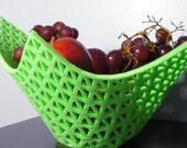 Wireframe Mesh Fruit Bowl , Modern Art Polygon Decor , Mesh Desk Organizer , Dish Decor , Plastic Geometric Basket