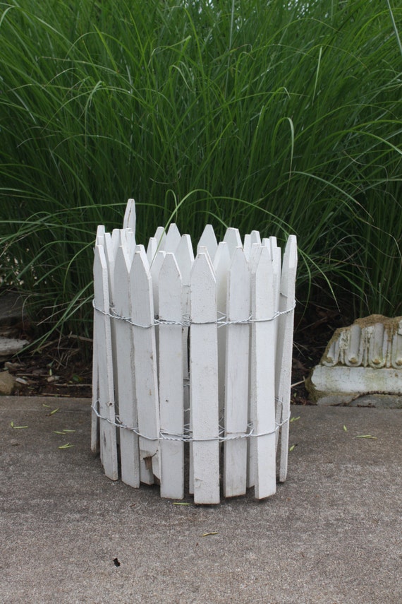Vintage Wood Wooden Picket Fence Garden Fencing White Paintly