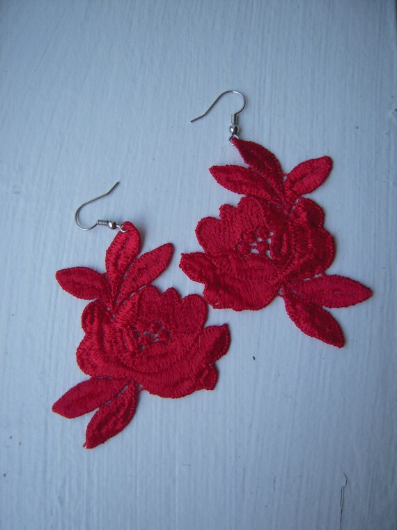 Lace applique earrings by Creabijouxdanchois on Etsy