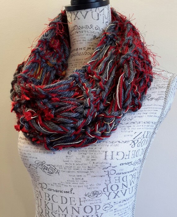 Knit chunky Gray and Red cowl. funky scarf.Made by Bead Gs on