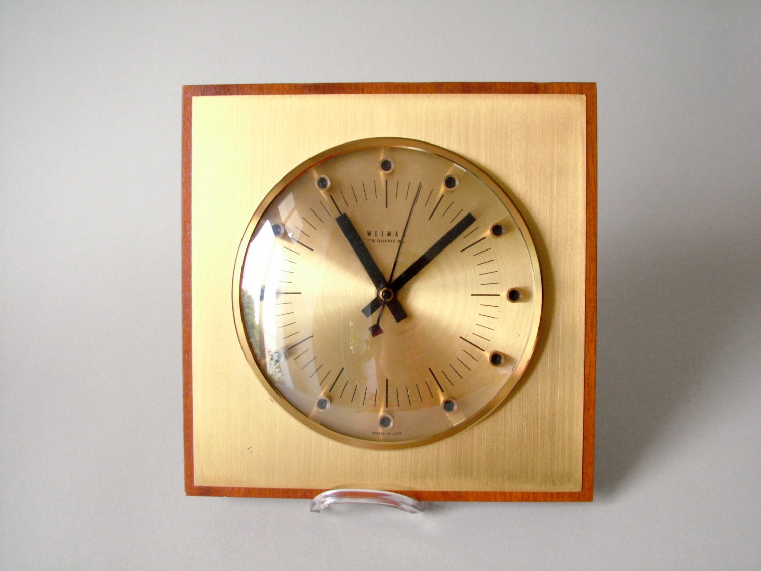 Vintage East German Weimar Quartz clock wall clock Made in