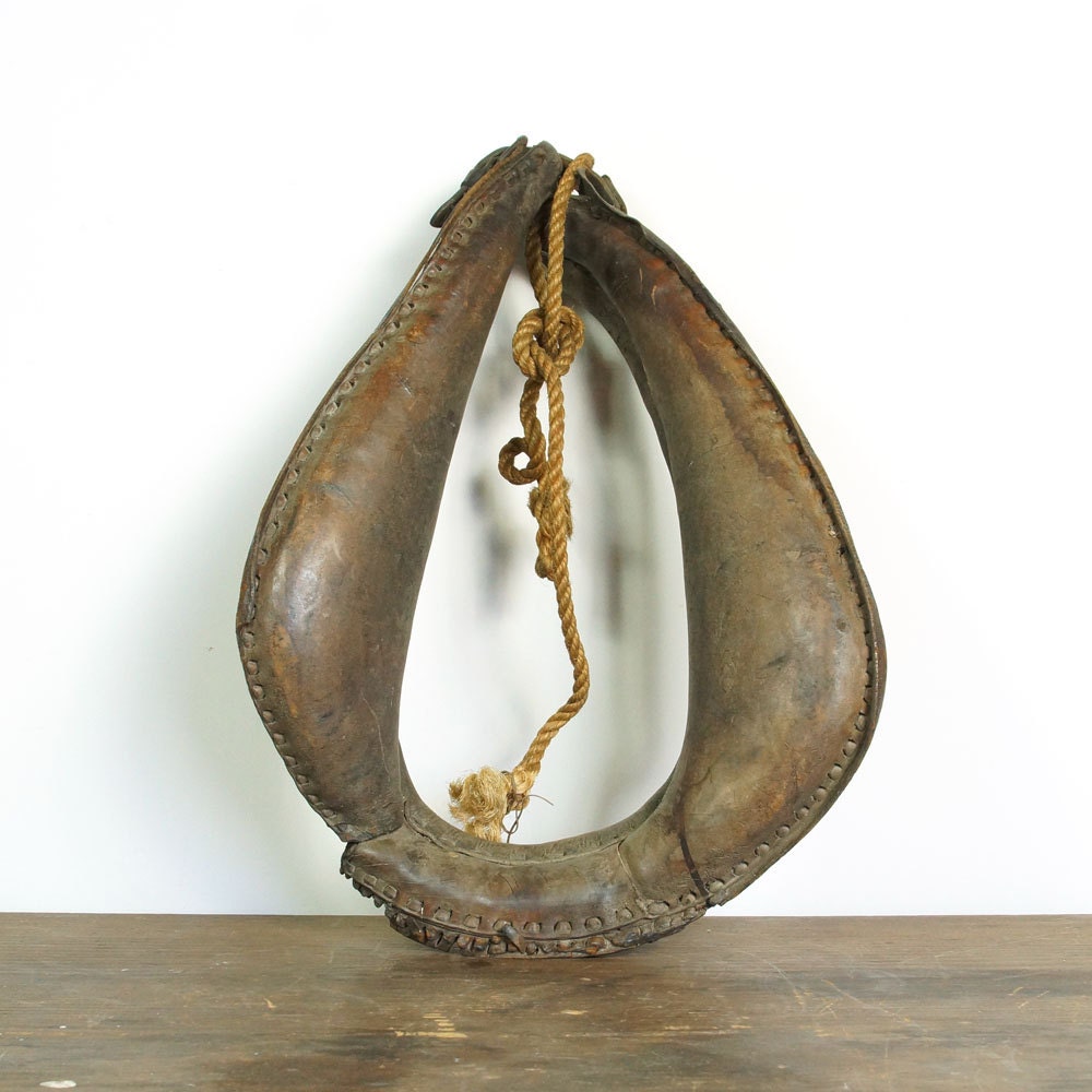 Antique Horse Yoke / Leather Animal Collar Harness / Western