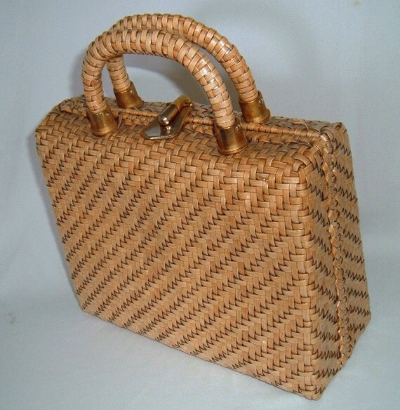 1950s Vintage Tan Wicker Straw Box Purse Made in Hong Kong