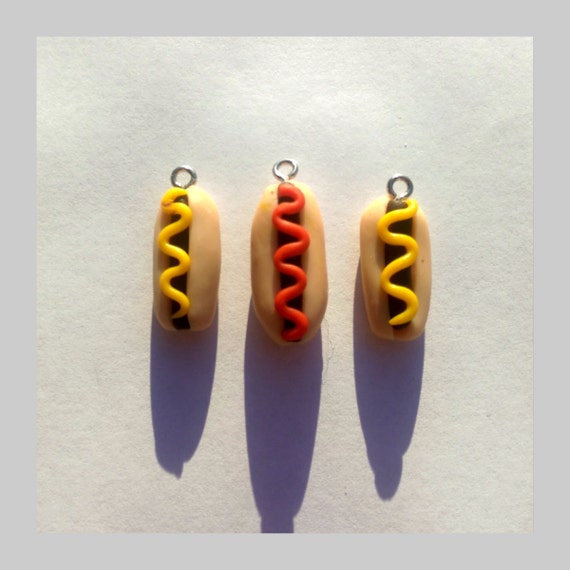 Items similar to Polymer clay hot dog on Etsy