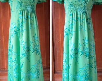 Vintage 70s Malihini Hawaiian Maxi Dress Flutter Sleeve Long Dress Hippie Hawaii Tropical Leaves Bamboo Polynesian 36 Bust