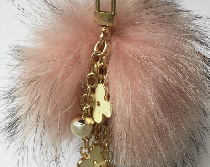 Fur Pom Pom keychain luxury bag charm pendant with 2 black clover flower keychain keyring charm in black pearl charms