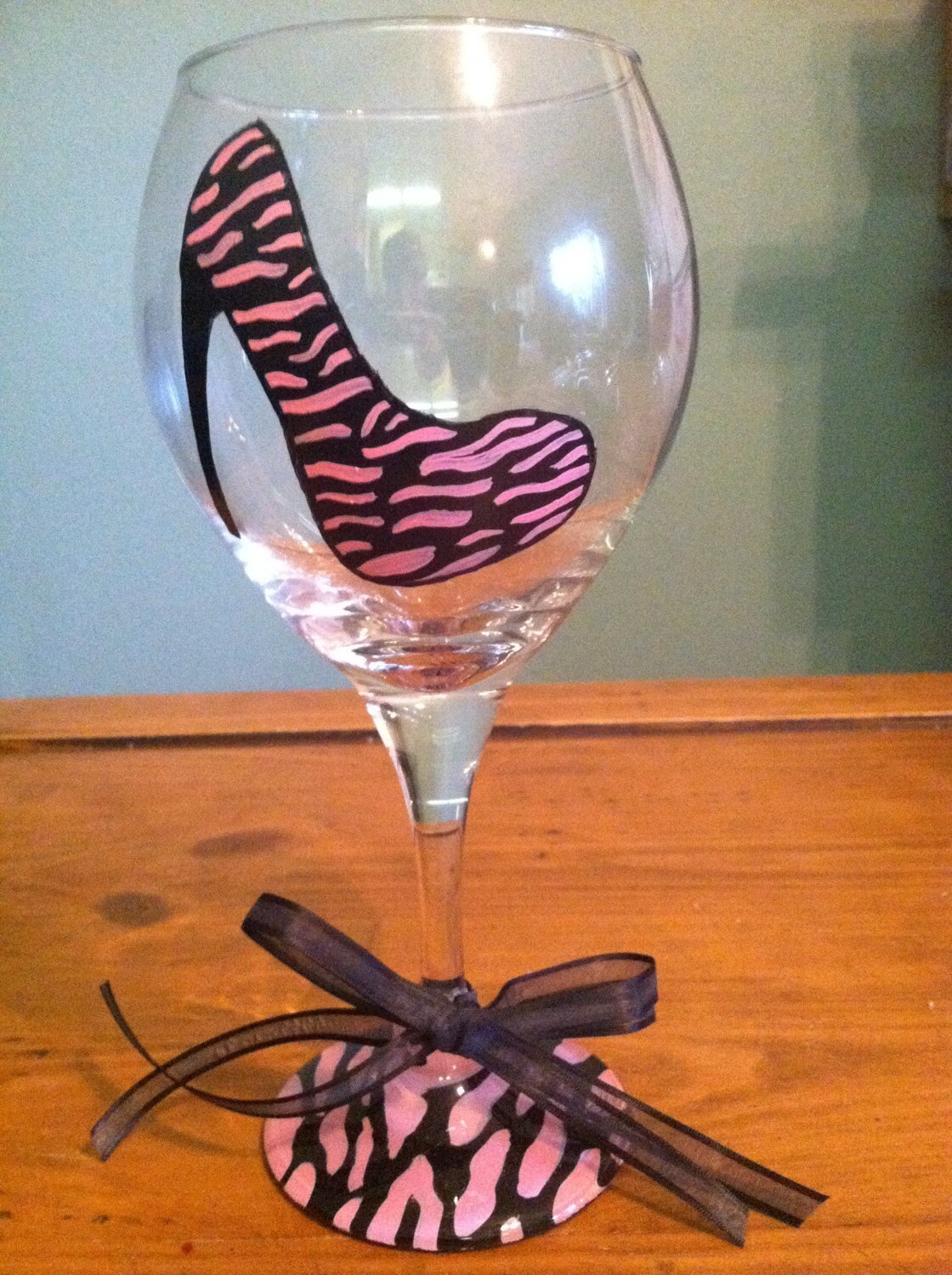 High heel shoe Bachelorette wine glass with pink by DebDebsCrafts