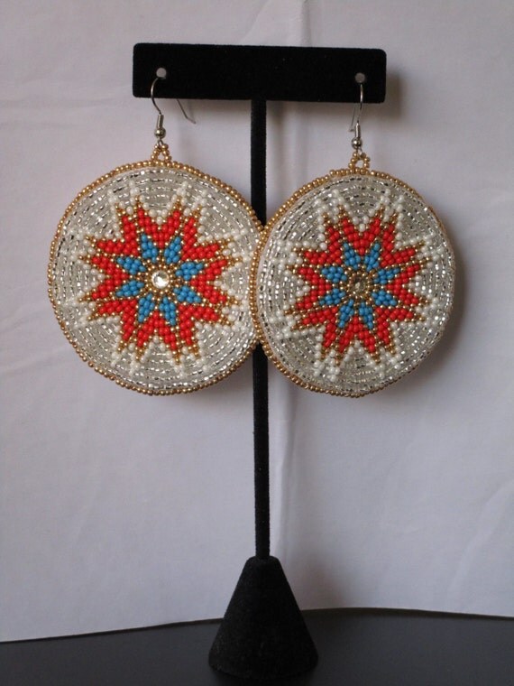 Beaded rosette by SunnieDesigns on Etsy