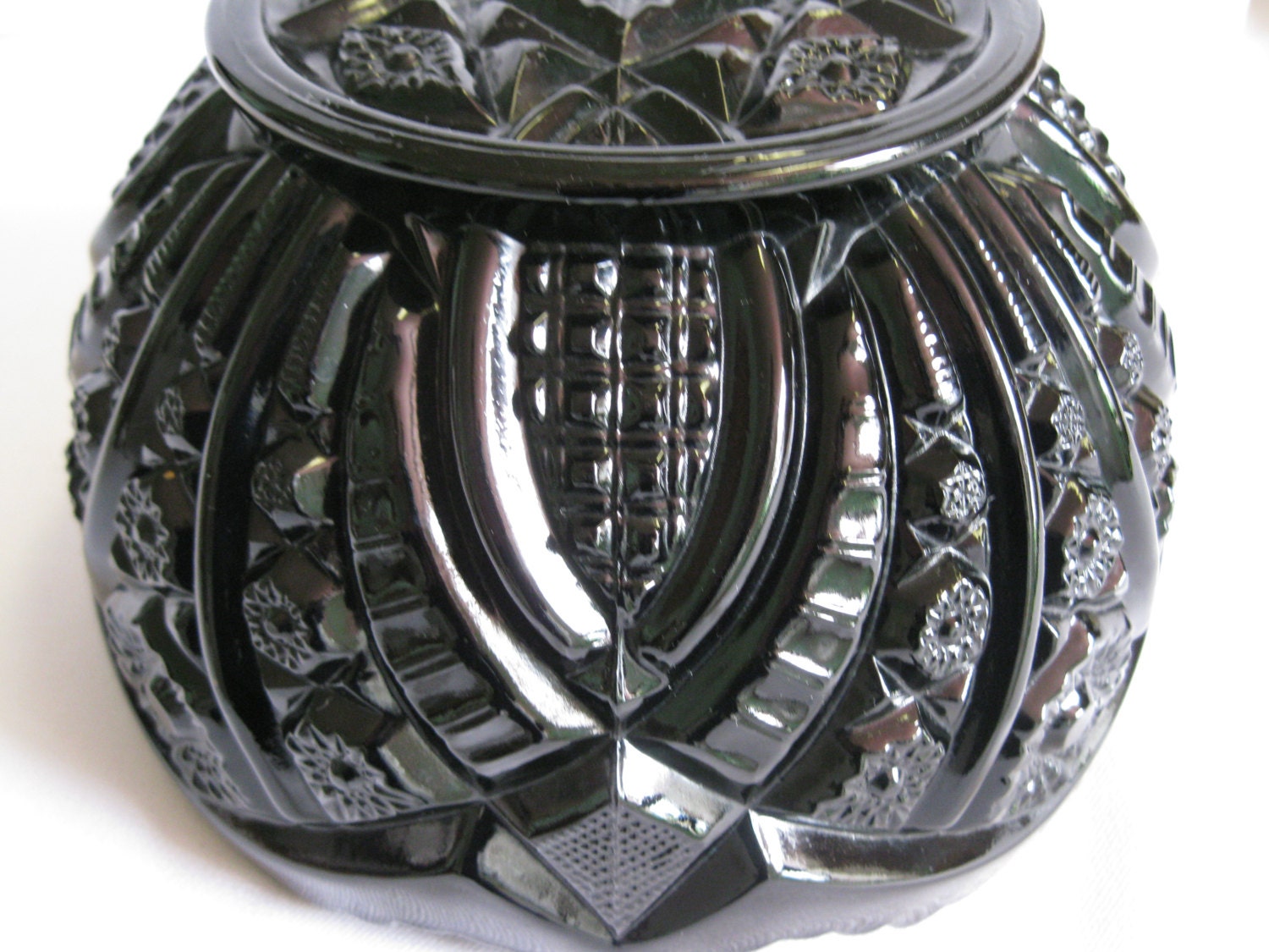 Indiana Glass Tiara Exclusives Monarch Black 8 1/4 Serving