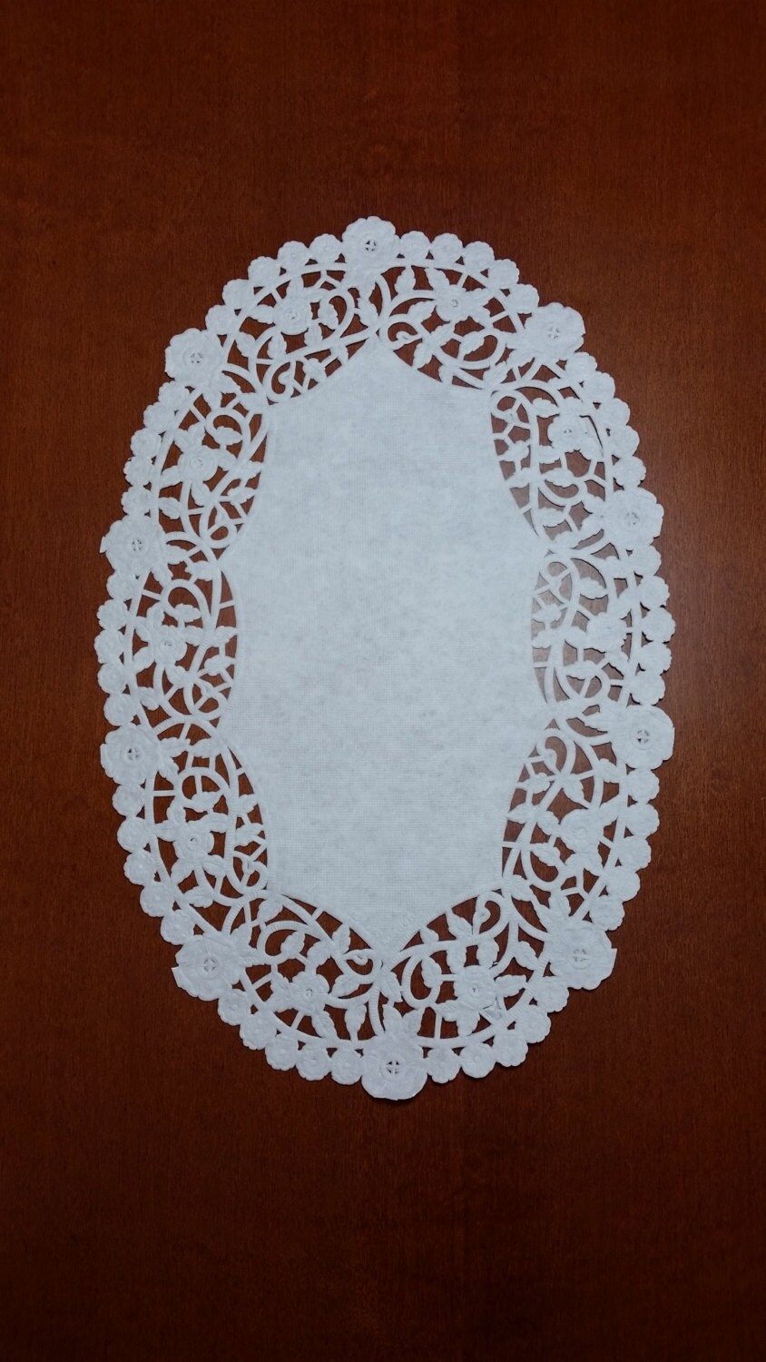 Oval Paper Doilies 6x9 10 or 25 Pieces