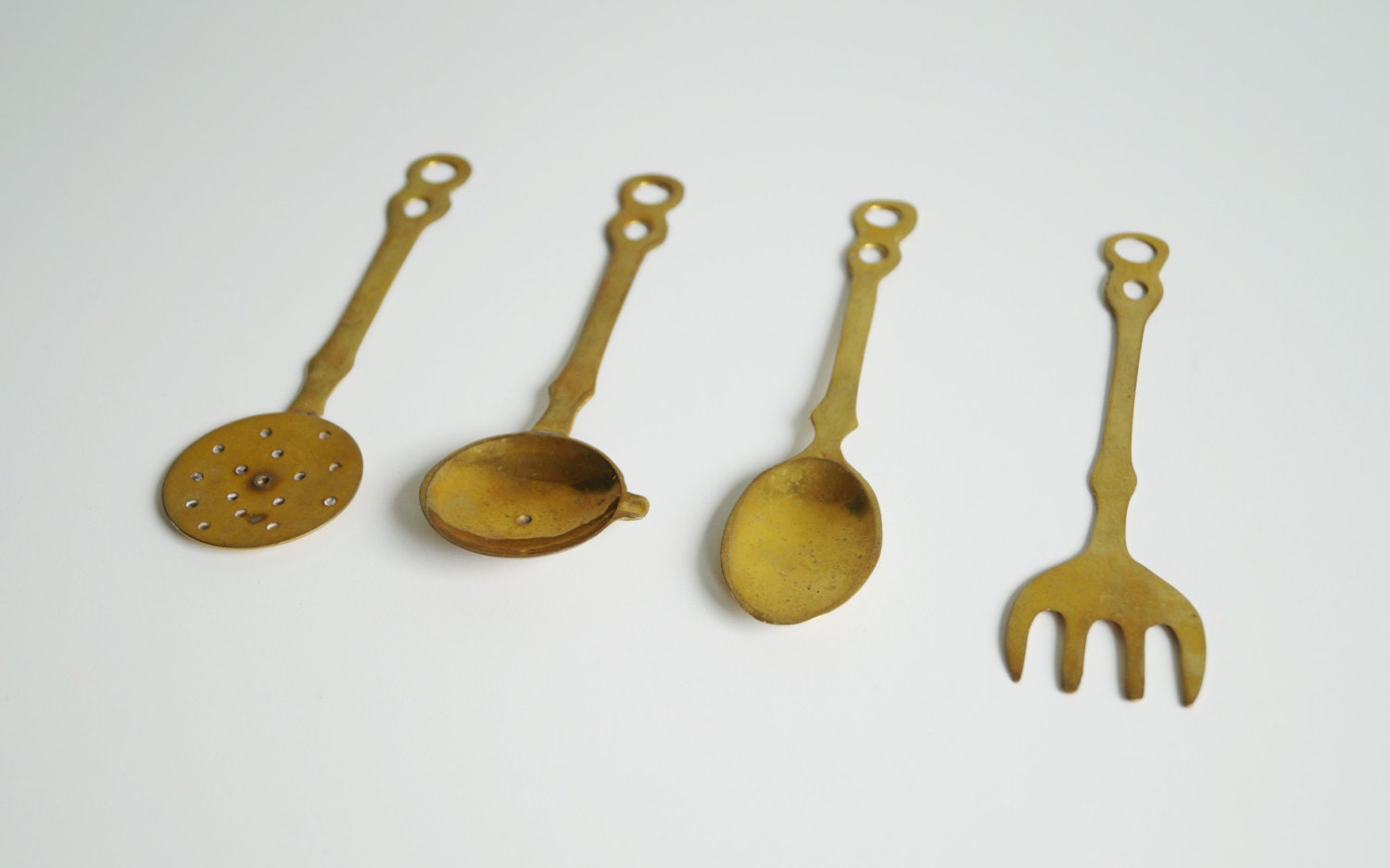 brass kitchen utensils set