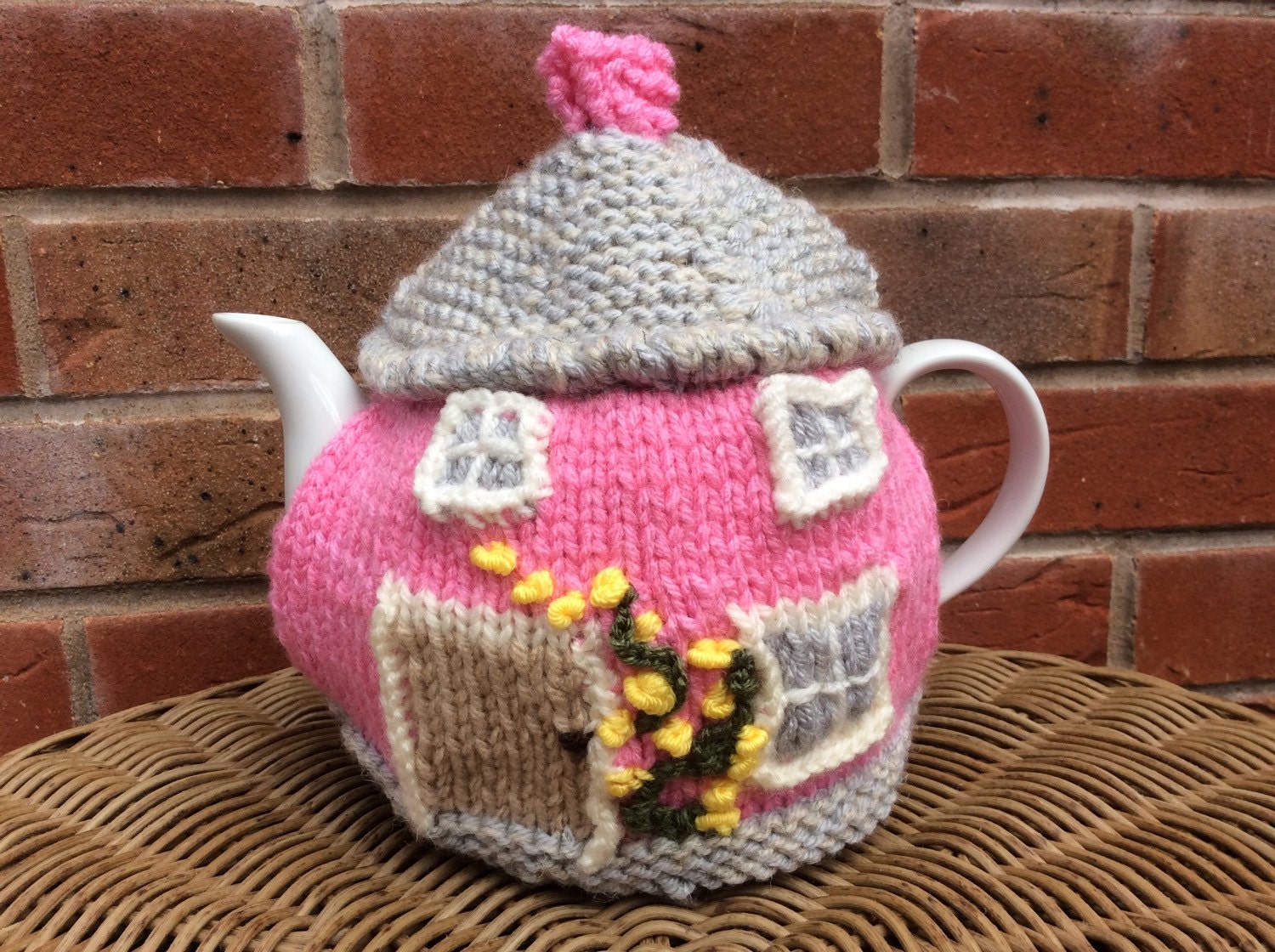 Country Cottage Tea Cosy Picture Teacosy cottage teacozy