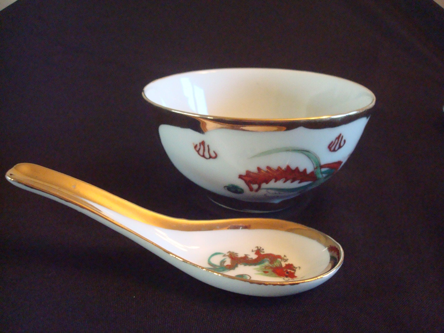 Vintage Chinese dragon design rice or soup bowl and spoon set