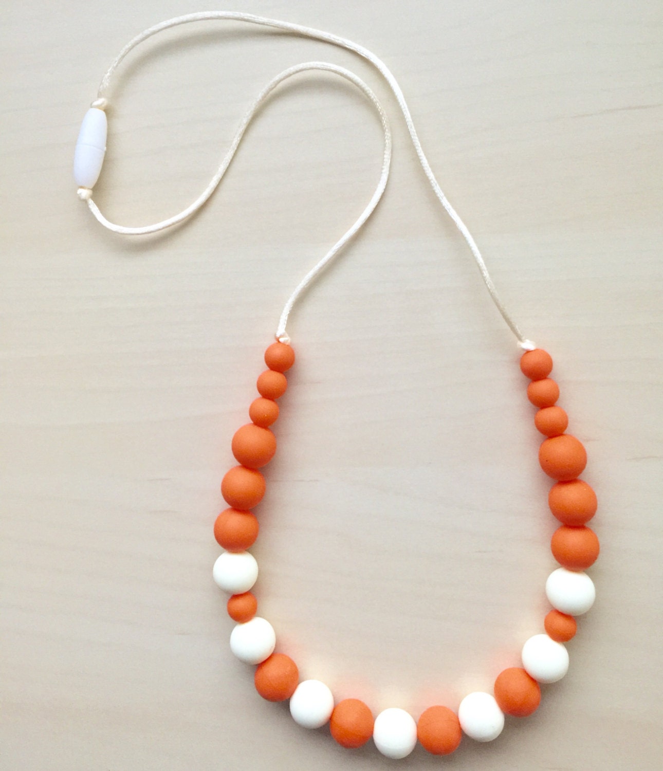 SALE/f/silicone/baby Teething necklace/Teething Necklace