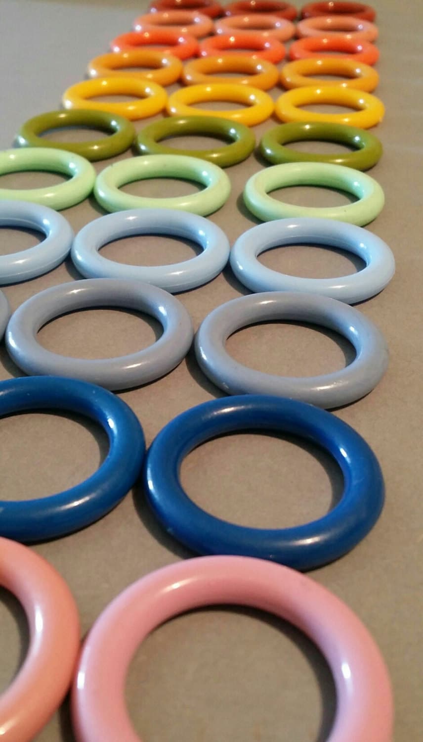 Lot of 33 Plastic Craft Rings 1 1/2 inch Macrame Rings